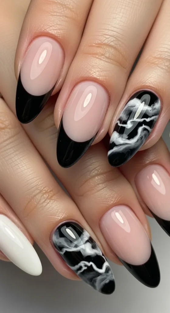 22. Marble Black French Tips.webp