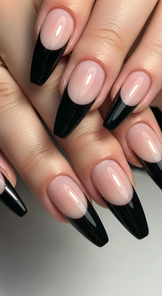 3. Deep Curve Black Tips.webp