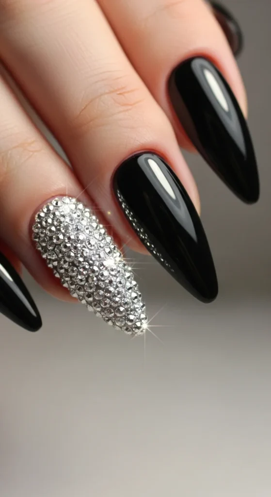 19. One Accent Nail with Crystals.webp